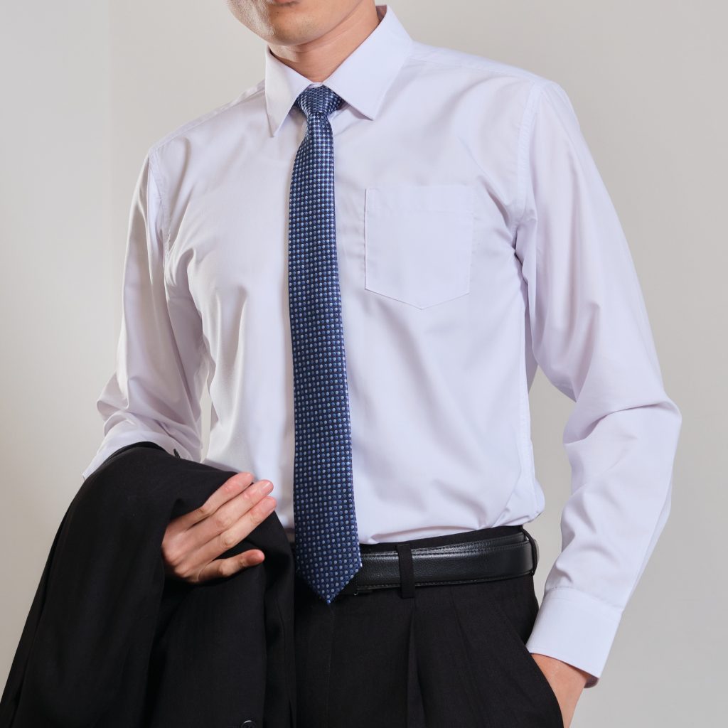 示意圖/卡爾登西服的涼感白襯衫配上任何顏色的領帶都能提升您的紳士品味