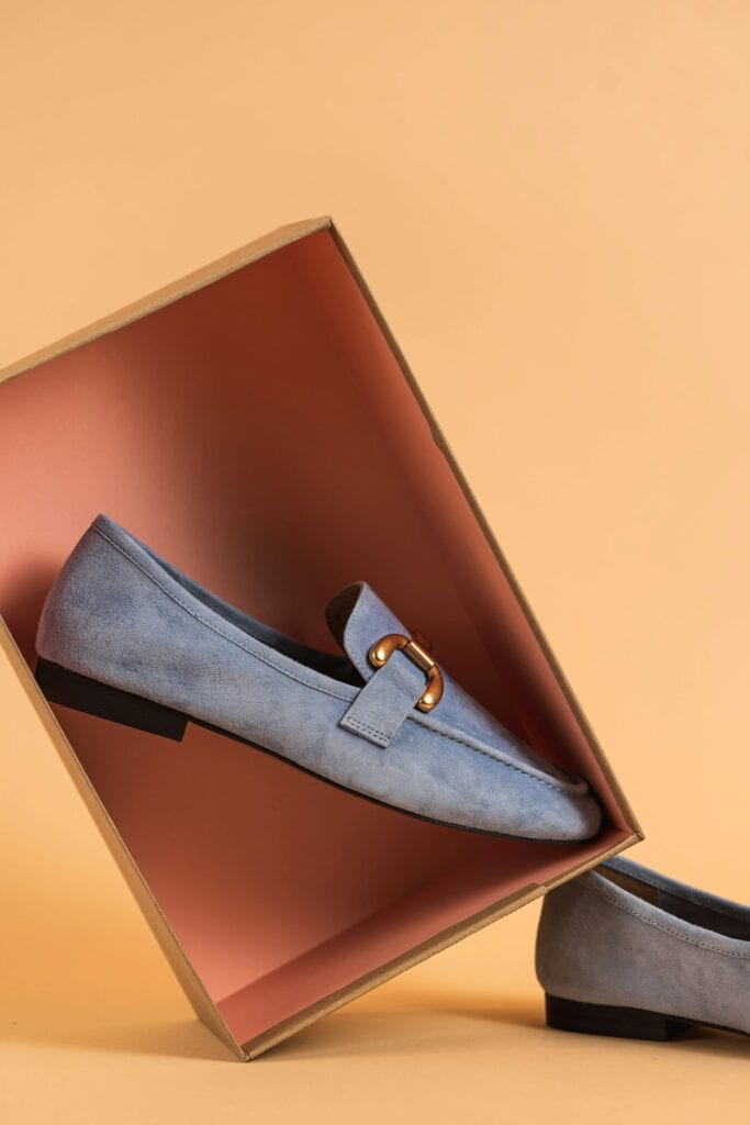 別再穿成上班模式！尾牙春酒穿搭懶人包：女性西裝穿搭全攻略一次看